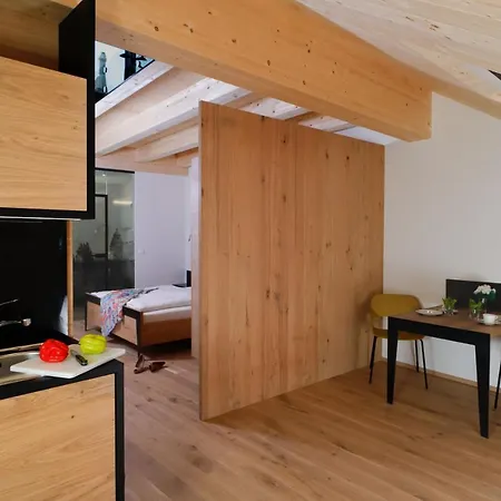 Apartmenthaus Nr 1 Lienz