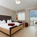 Apartmenthaus Nr 1 * Lienz